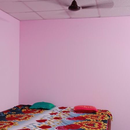 Ram Nagar Elephant And Four Wise Men Resort מראה חיצוני תמונה